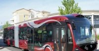 “BAKU BUS” AVTOBUSUNUN KONDİSİONERİNİN İŞLƏTMƏSİNİ TƏLƏB ETDİ, SÜRÜCÜNÜ DÖYDÜ