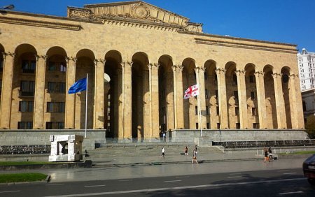 Qanunverici orqan VMHP sədrinin deputat  toxunulmazlığını ləğv etdi