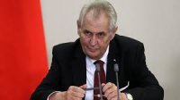 "O, Stalin repressiyalarını təqdir edib" "O, Stalin repressiyalarını təqdir edib"