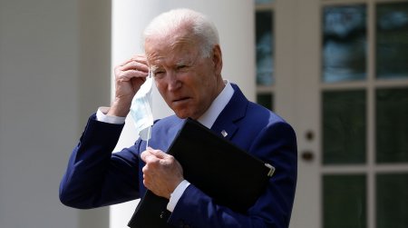 Prezident canlı çıxış zamanı yenə qarışdırdı Prezident canlı çıxış zamanı yenə qarışdırdı