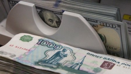 Moskva ABŞ valyutasından asılılığını azaldacaq Moskva ABŞ valyutasından asılılığını azaldacaq