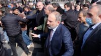 "Davaya Paşinyanın tərəfdarları başladı" "Davaya Paşinyanın tərəfdarları başladı"