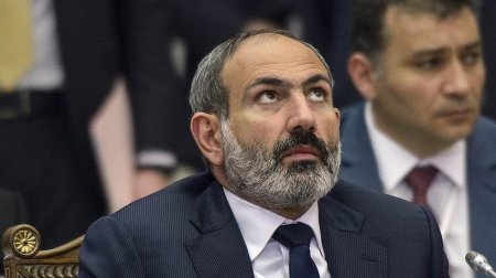 "Paşinyan anlayır ki, müqaviləyə imza atmaq Ermənistan daxilində ona qarşı yeni etiraz, yeni təhqir dalğasının başlanmasına səbəb olacaq" "Paşinyan anlayır ki, müqaviləyə imza atmaq Ermənistan daxilində ona qarşı yeni etiraz, yeni təhqir dalğasının başlanmasına səbəb olacaq"