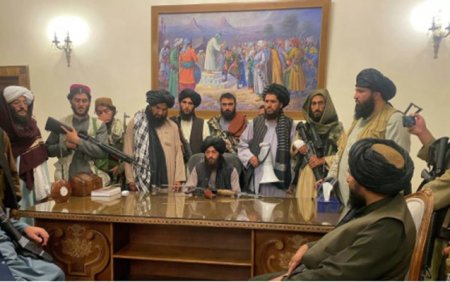 “Taliban” keçmiş məmurlara nazir postu təklif edəcək “Taliban” keçmiş məmurlara nazir postu təklif edəcək