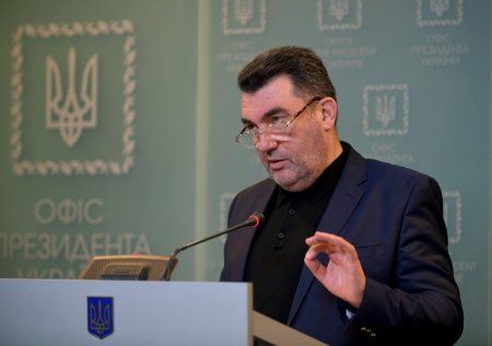 “Ölkəmizdə iki dilin olmasının tərəfdarıyam" “Ölkəmizdə iki dilin olmasının tərəfdarıyam"