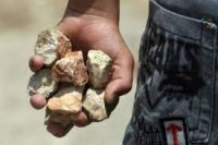 Deputatları daşladılar 