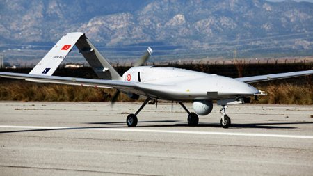 "Minsk razılaşmalarına əsasən, təmas xətti boyunca hərbi təyyarələrin və pilotsuz təyyarələrin uçuşu qadağandır"