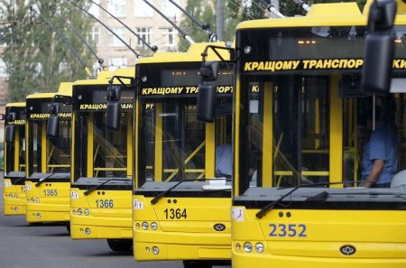 Şəhərdaxili sərnişin avtobuslarından PZR və antigen testlərinin sənədlərindən biri olduğu halda istifadə etmək mümkün olacaq Şəhərdaxili sərnişin avtobuslarından PZR və antigen testlərinin sənədlərindən biri olduğu halda istifadə etmək mümkün olacaq
