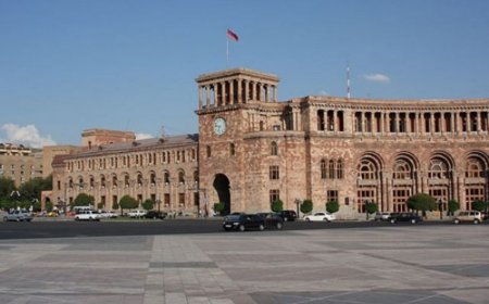 "İnqilabın əsasını təşkil edən dəyərlərə sadiq qalmağa çalışdım" "İnqilabın əsasını təşkil edən dəyərlərə sadiq qalmağa çalışdım"