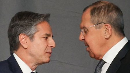 "Qərb dialoq mədəniyyətini tamamilə itirib" "Qərb dialoq mədəniyyətini tamamilə itirib"