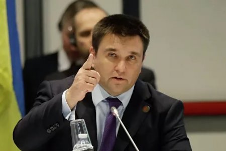 "Bunlar təhlükəsizliyimiz üçün lazımdır" "Bunlar təhlükəsizliyimiz üçün lazımdır"