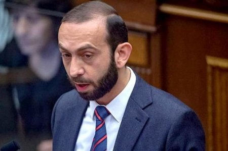 Mirzoyan Azərbaycanla sülh sazişinin 2022-ci ilin sonuna qədər imzalanacağına əmin deyil