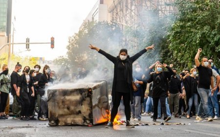 "Britaniya İranın düşmən fəaliyyəti ilə mübarizəyə daha çox vaxt ayıracaq" 