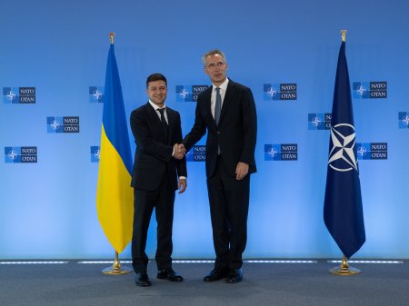 "NATO Ukraynanın qələbəsini gözləyir"