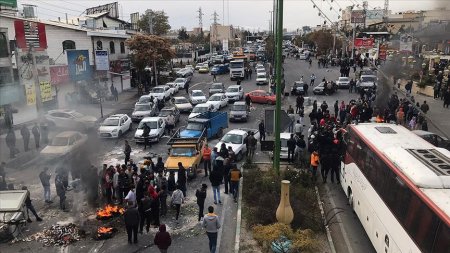 "İslam dünyasının Şimali Koreyası olmuşuq”