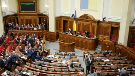 "Kiyev sanksiyalar təhlükəsinə baxmayaraq, bunu etməlidir"