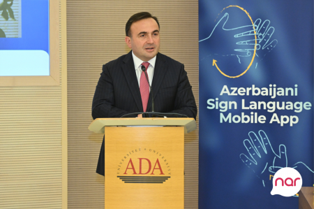 Azərbaycanda ilk jest dili mobil tətbiqi istifadəyə verildi Azərbaycanda ilk jest dili mobil tətbiqi istifadəyə verildi