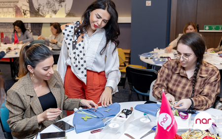 “Nar” 8 Mart münasibətilə xanım jurnalistləri təbrik etdi