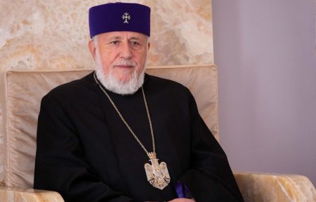 "Siyasi qütbləşmə ciddi narahatlıq doğurur"
